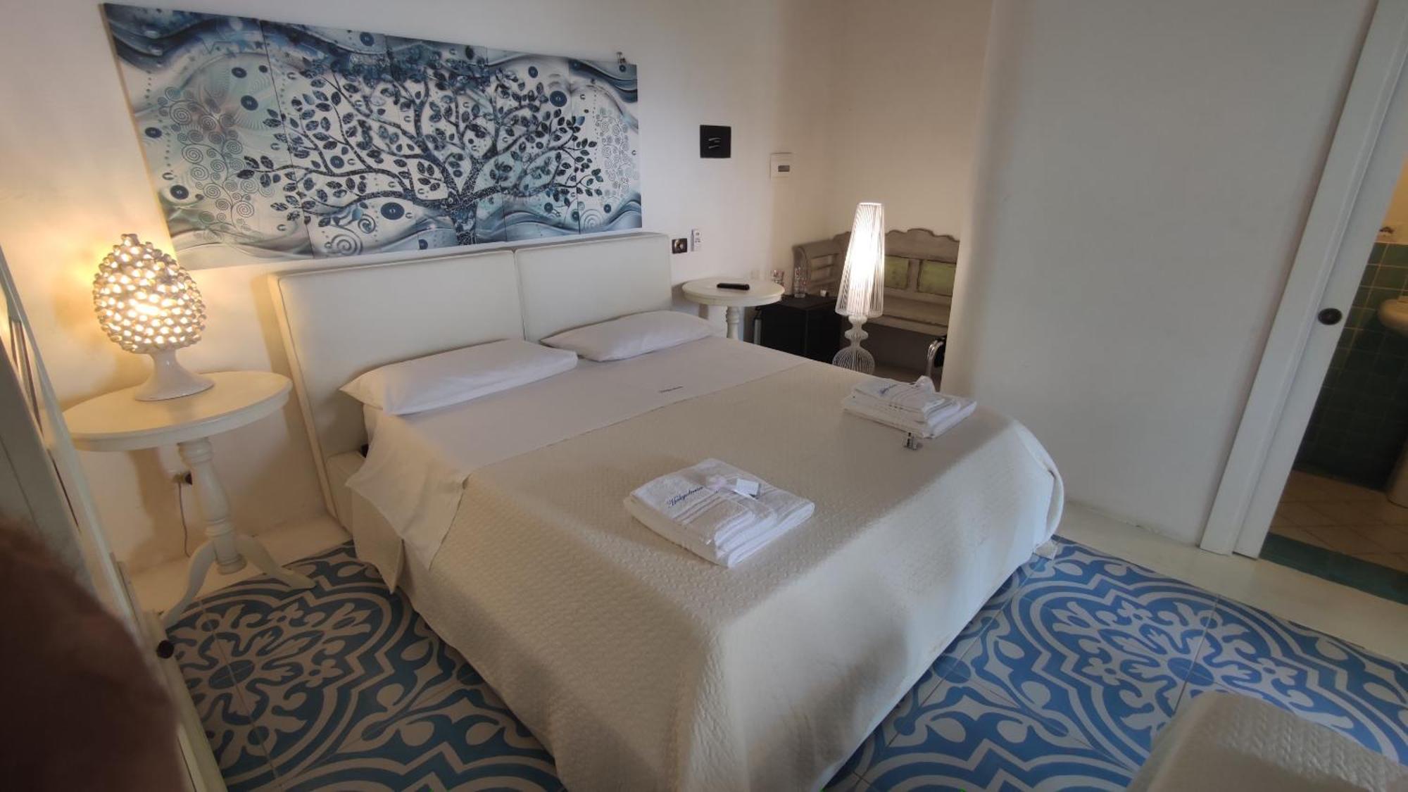 Halgoduria Hotel Санта Марина Салина Стая снимка