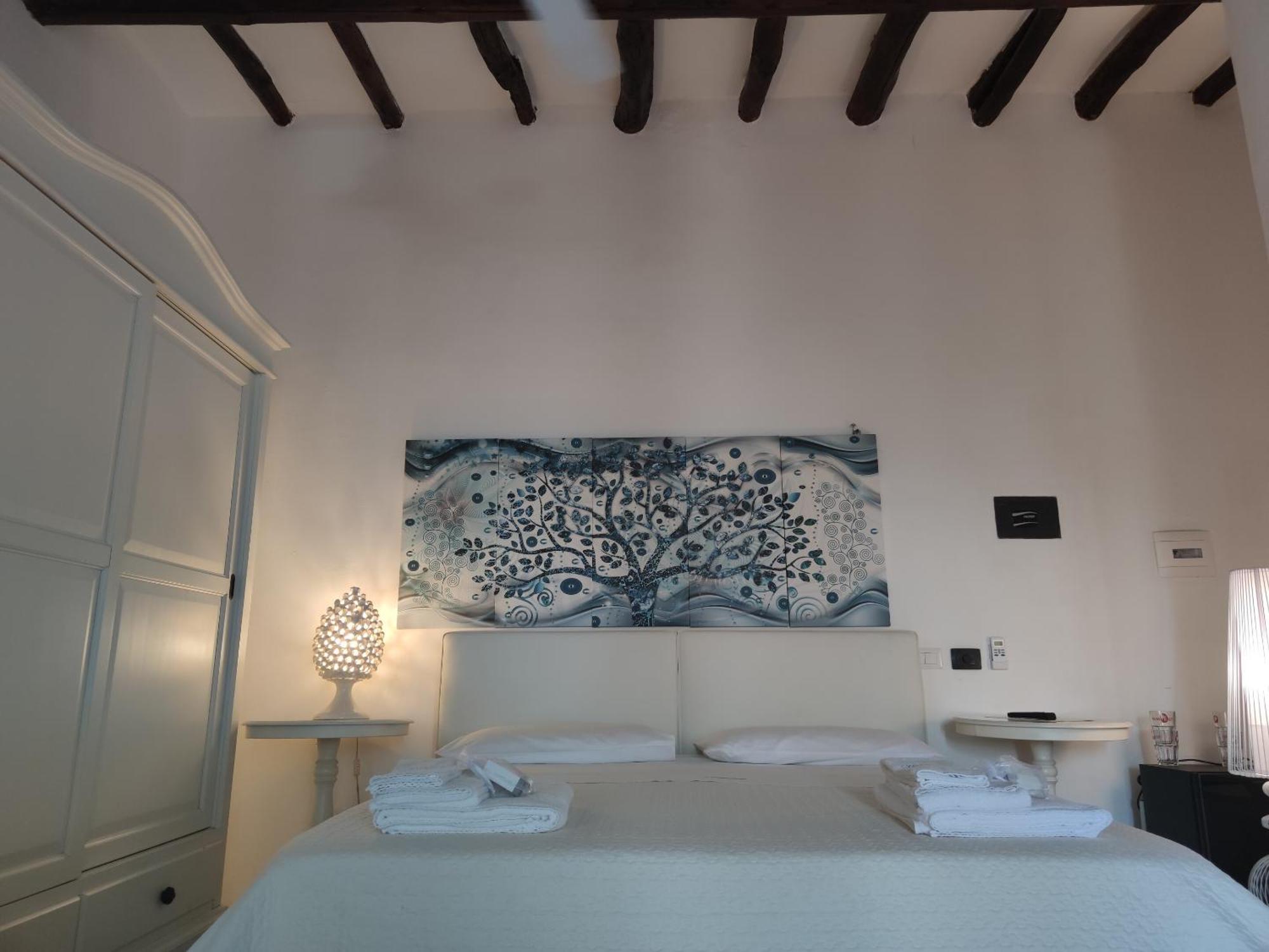 Halgoduria Hotel Санта Марина Салина Стая снимка