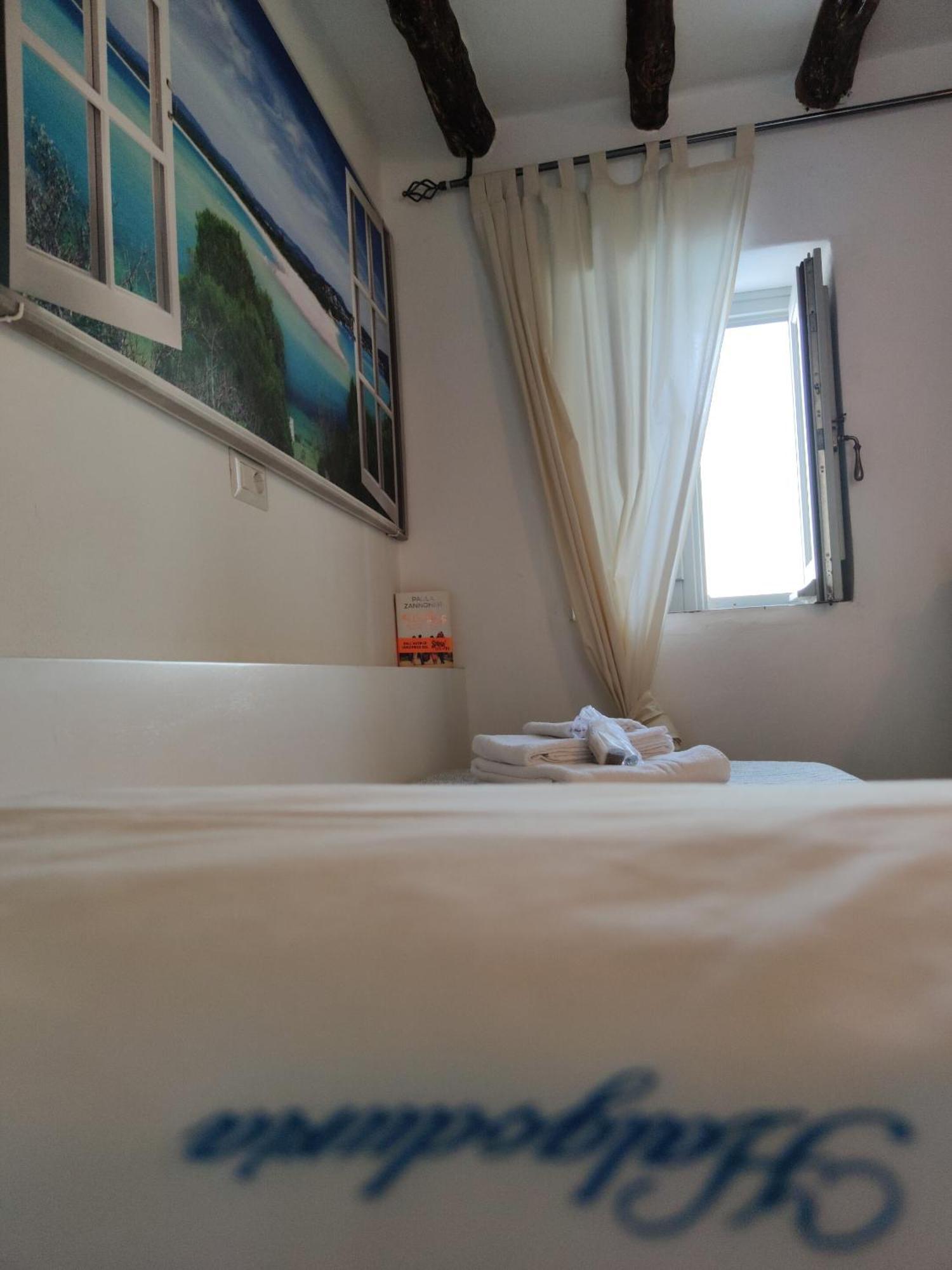 Halgoduria Hotel Санта Марина Салина Стая снимка